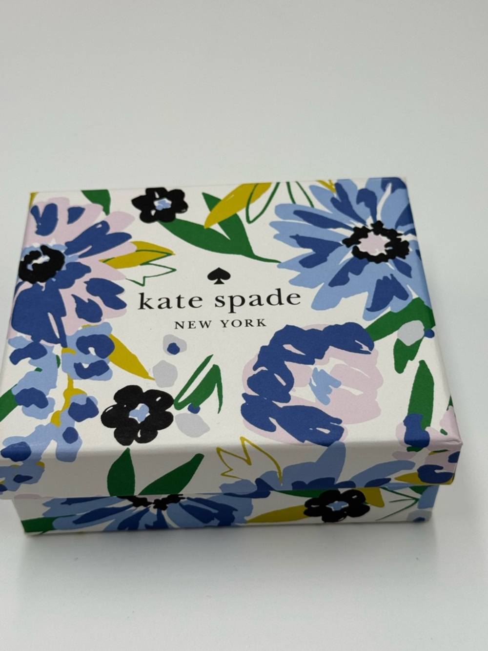 Kate Spade Madison Festival Floral Card Case - Cream Multi - Picture 2 of 5